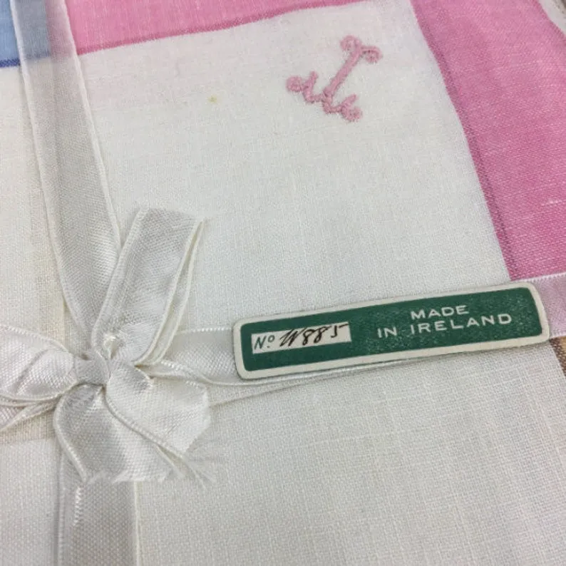 1920s Art Deco Handkerchiefs in Original Printed Box