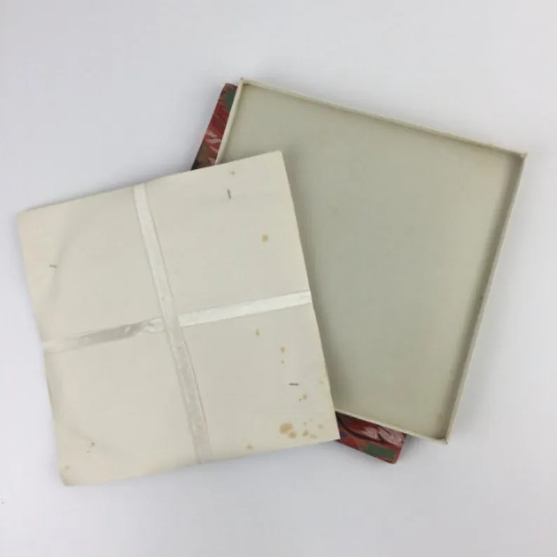 1920s Art Deco Handkerchiefs in Original Printed Box