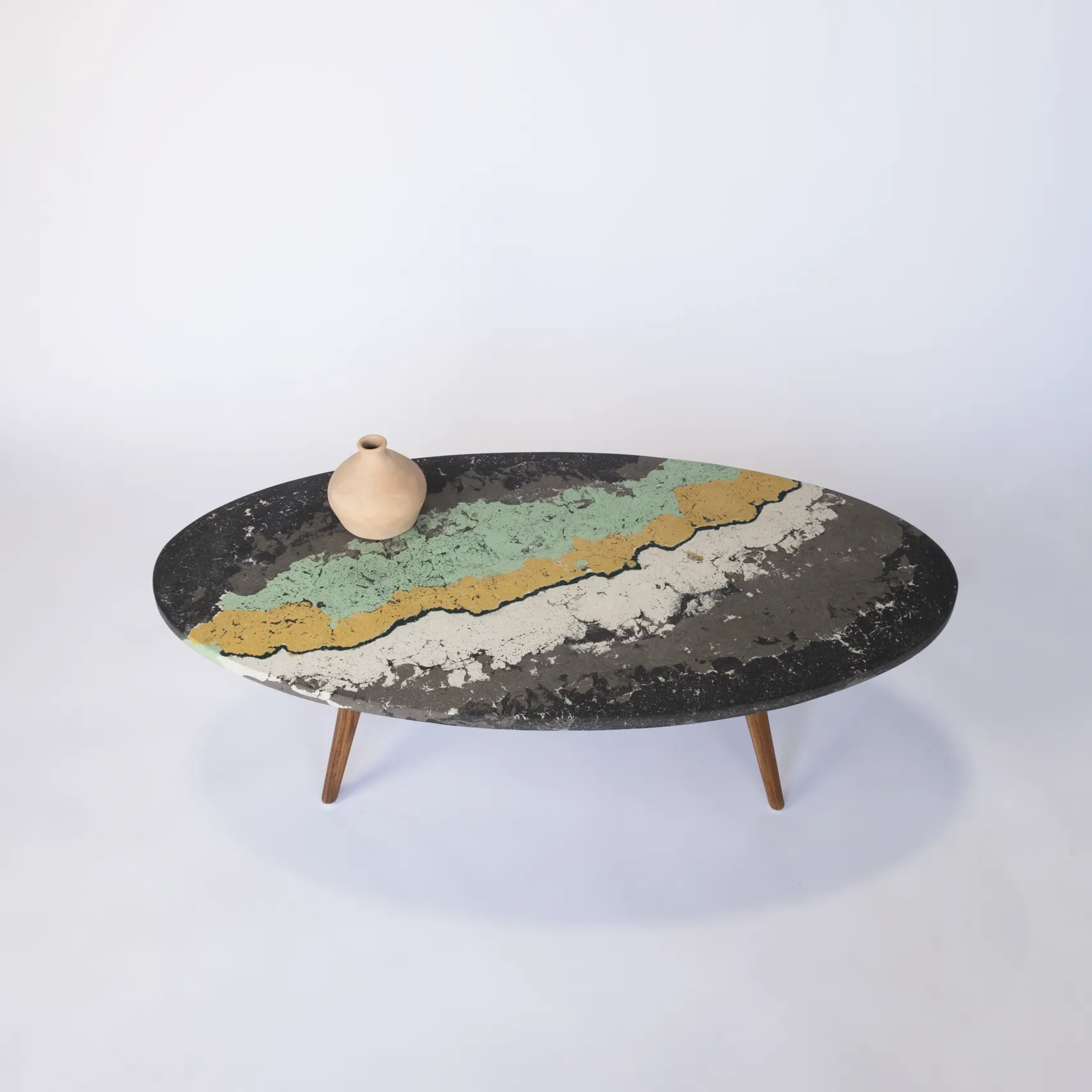 Aura Oval table
