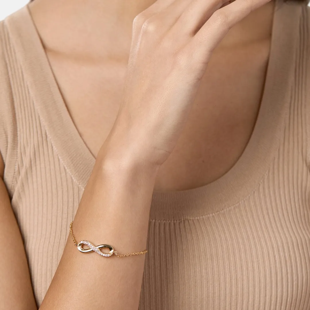 Elegant 18k Rose Gold Infinity Chain Bracelet for Women