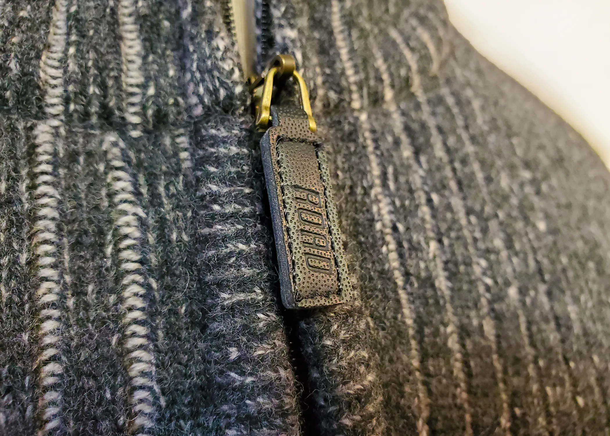 GREG | Wool Twist Yarn Sweater