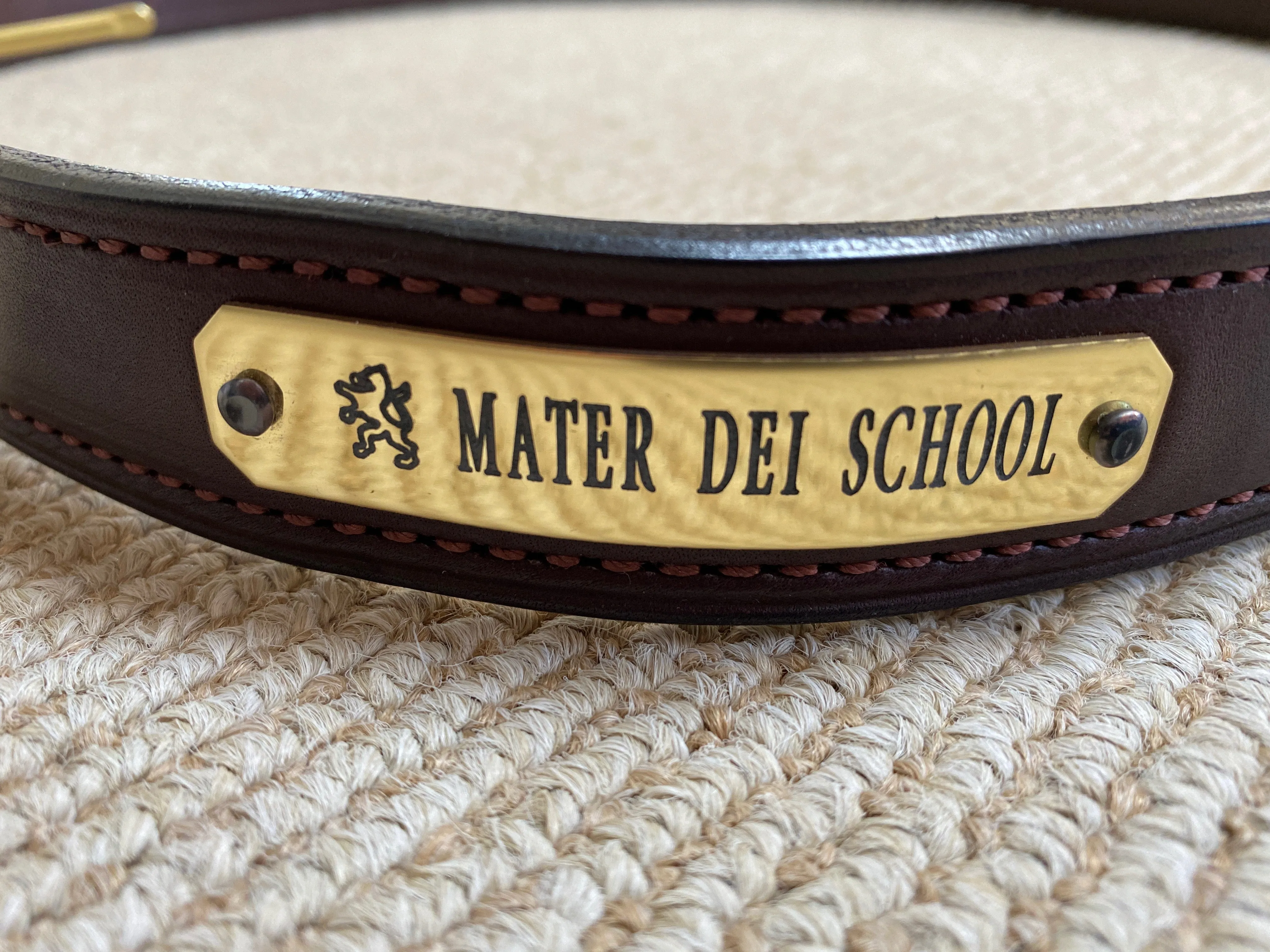 LEATHER GRIFFIN BELT
