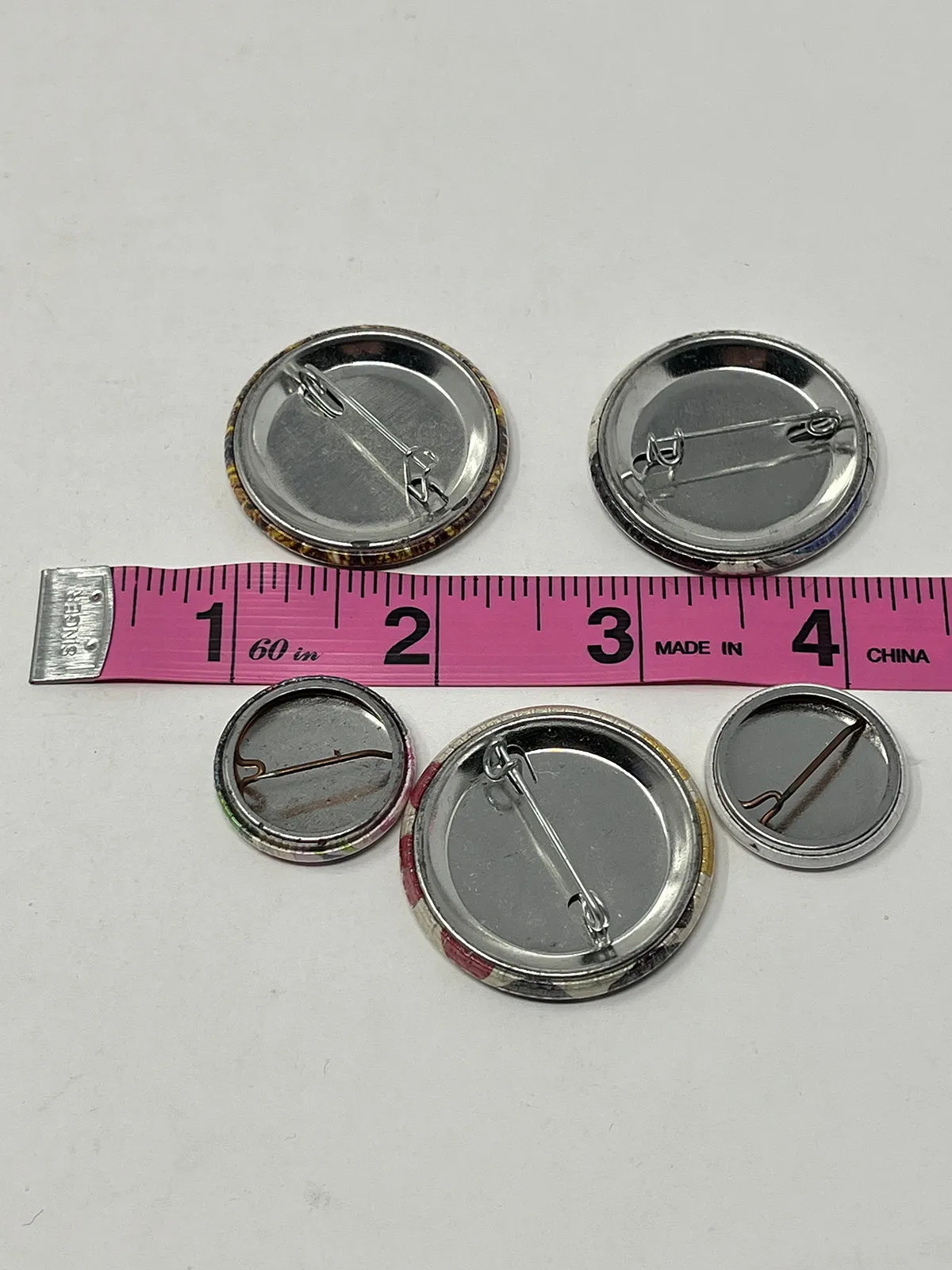 Lindy West Mix Button 5 Piece Set