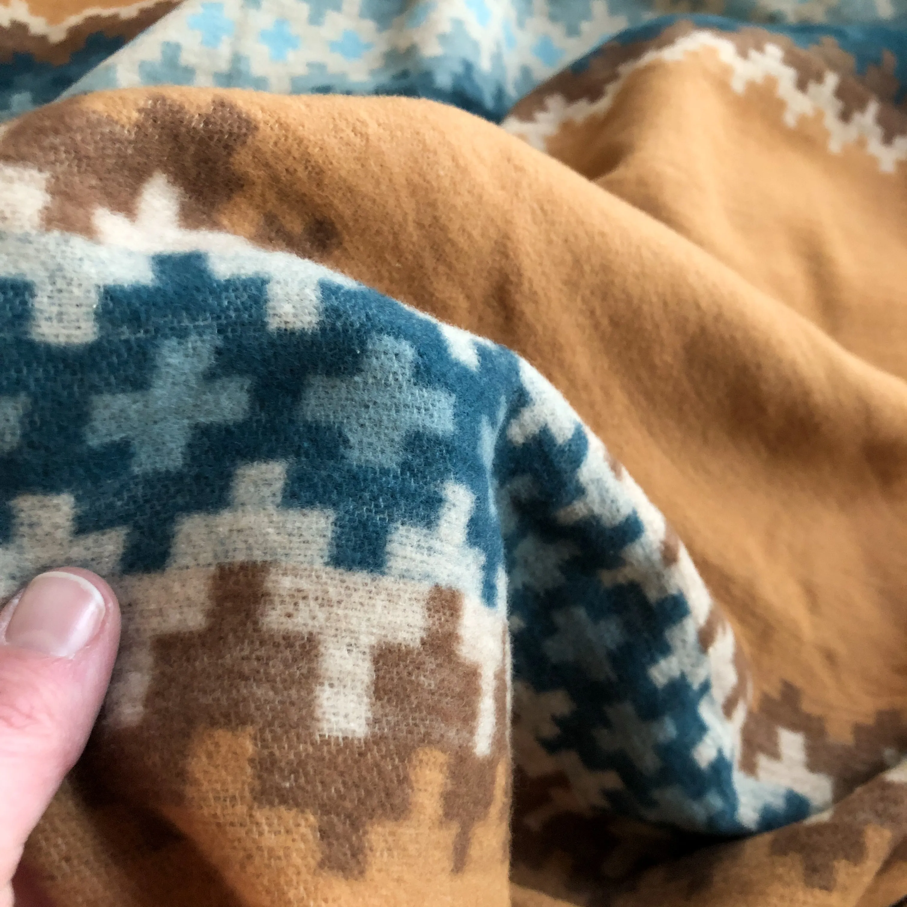 Luna Mesa King Blanket