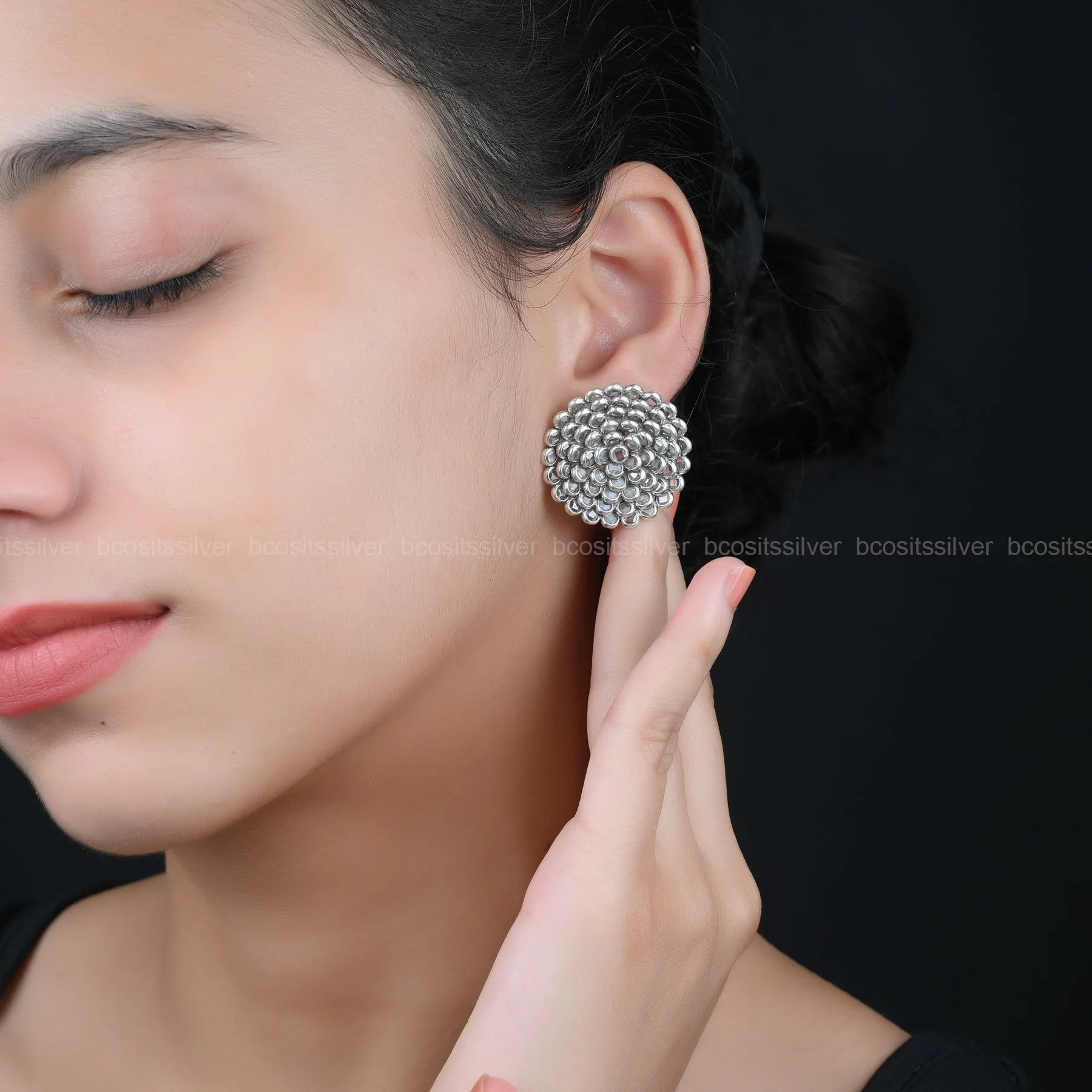 Oxidized Dahlia Flower Earstud - 1748