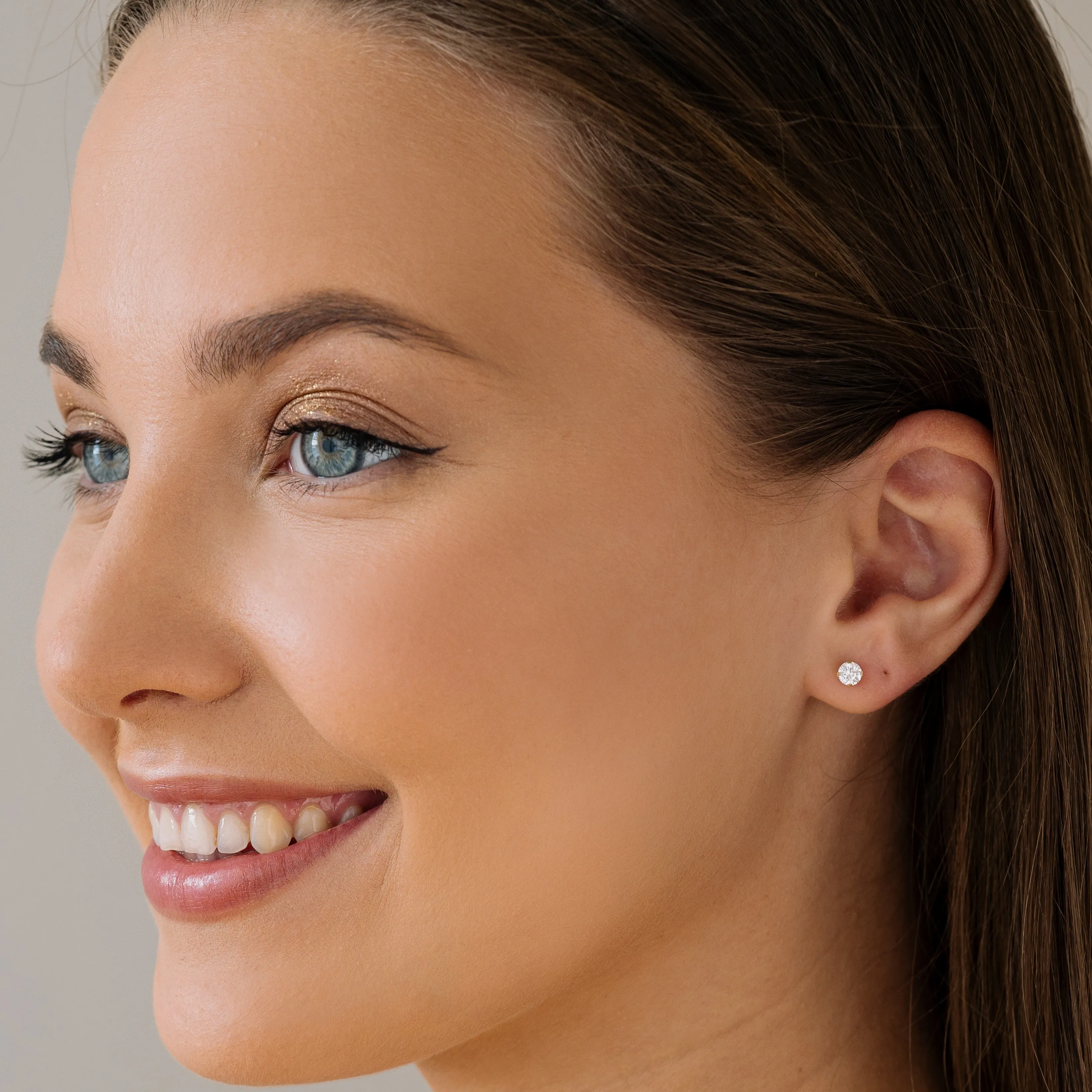 Round Crystal 4mm Stud Earrings
