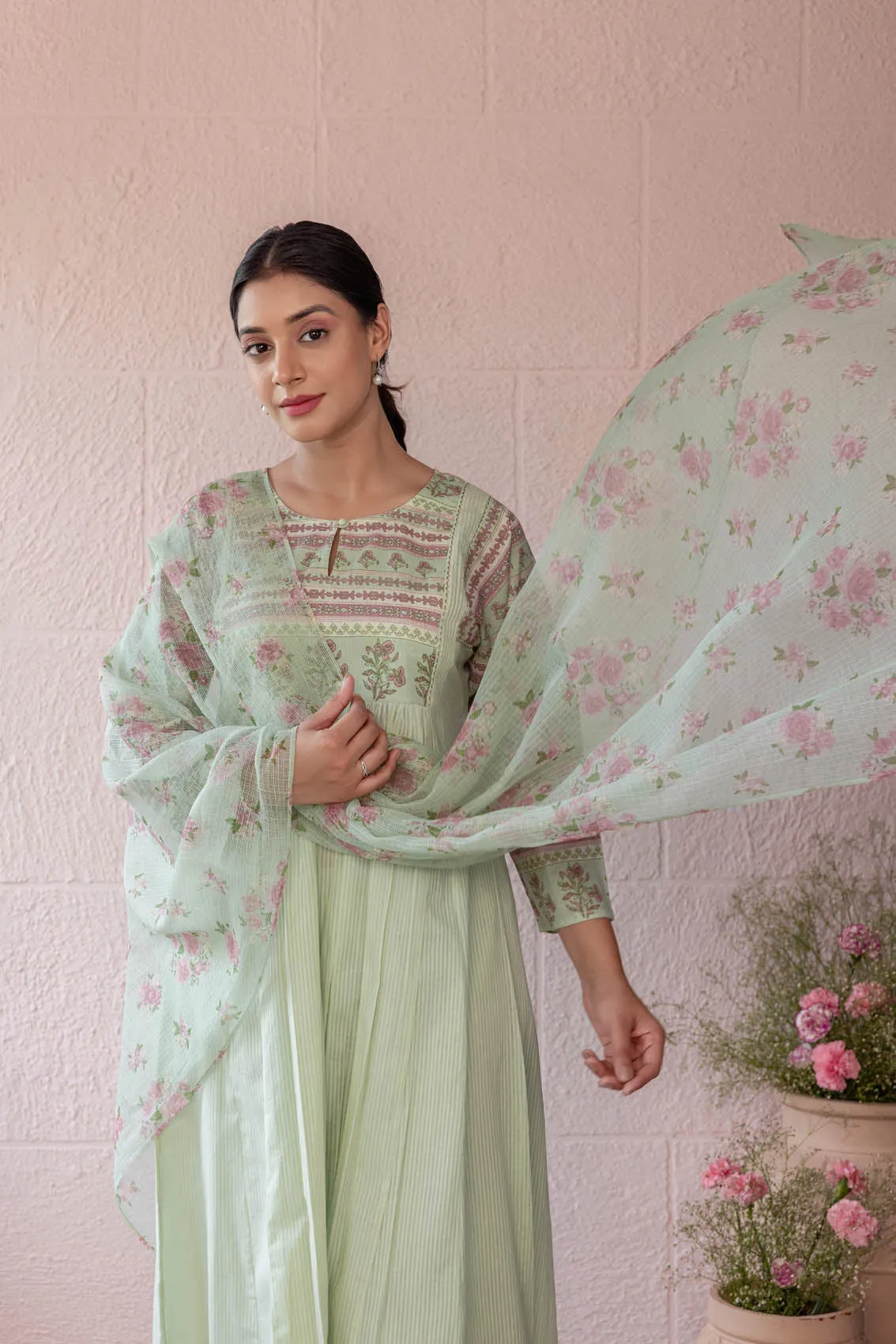 Sage Rosebush Kurta