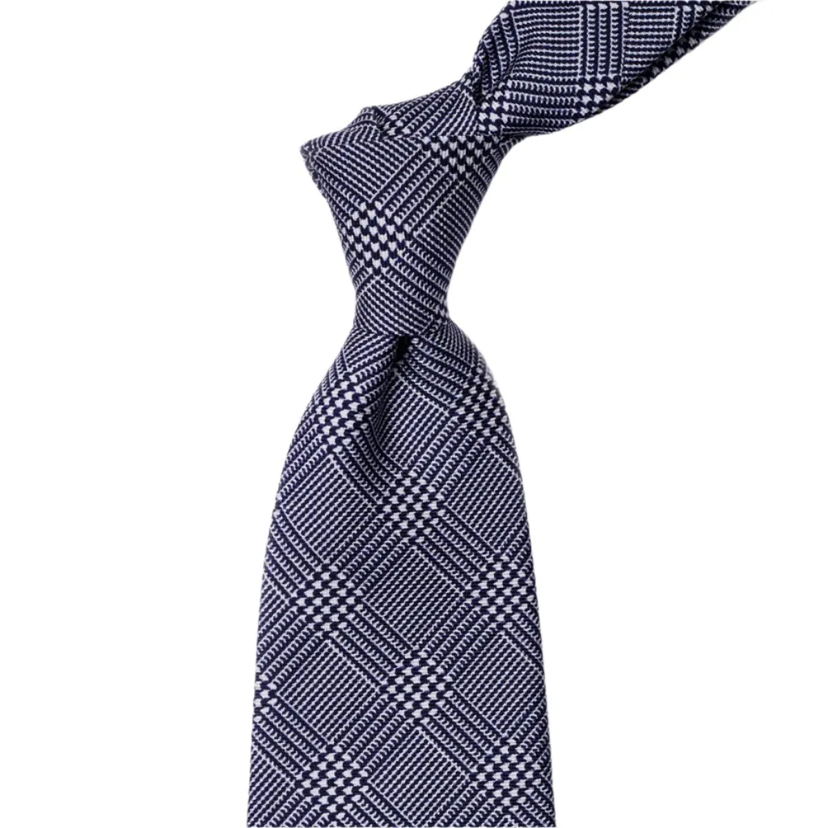 Sovereign Grade Navy Prince of Wales Check, 150 CM