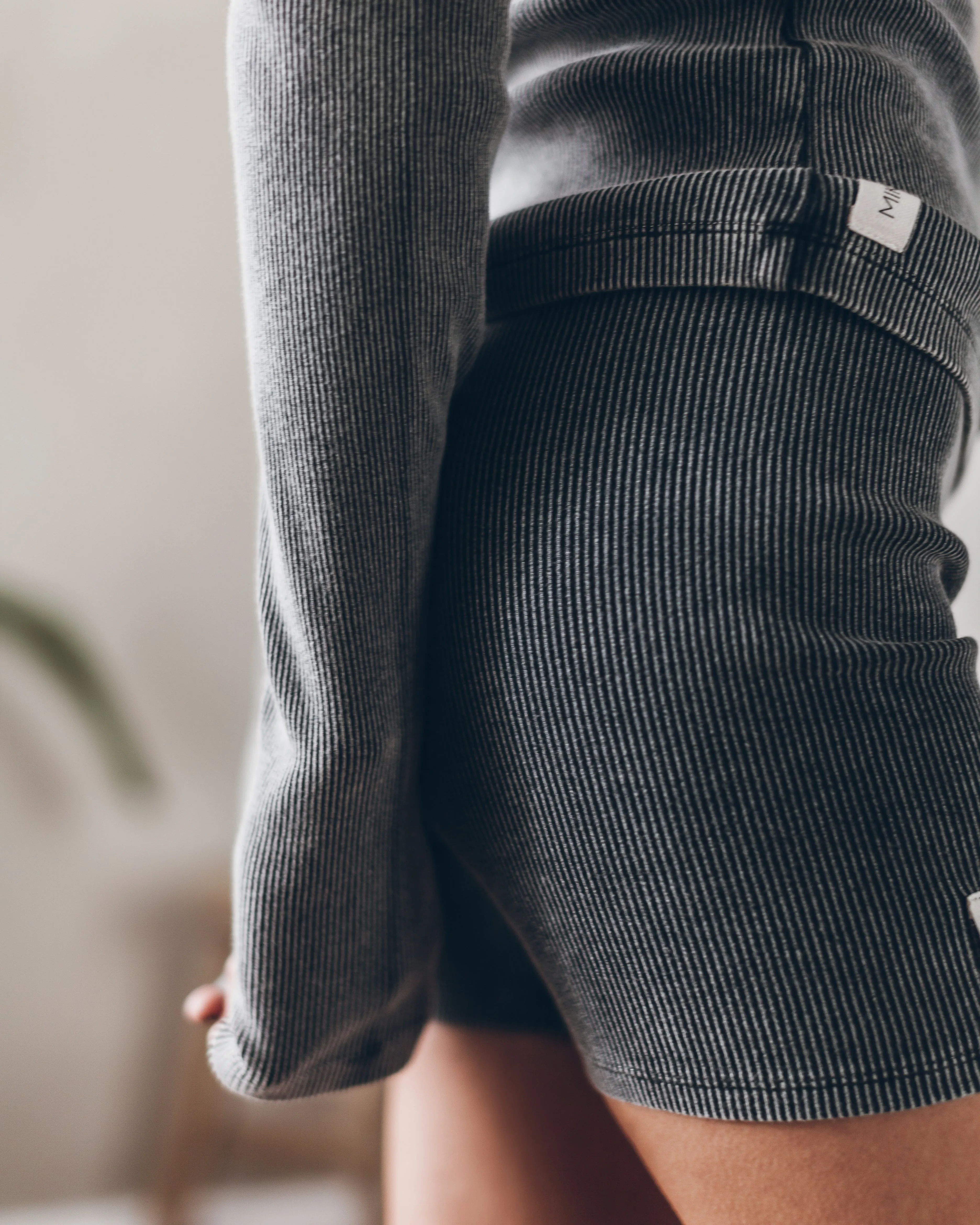 The Dark Ribbed Longsleeve