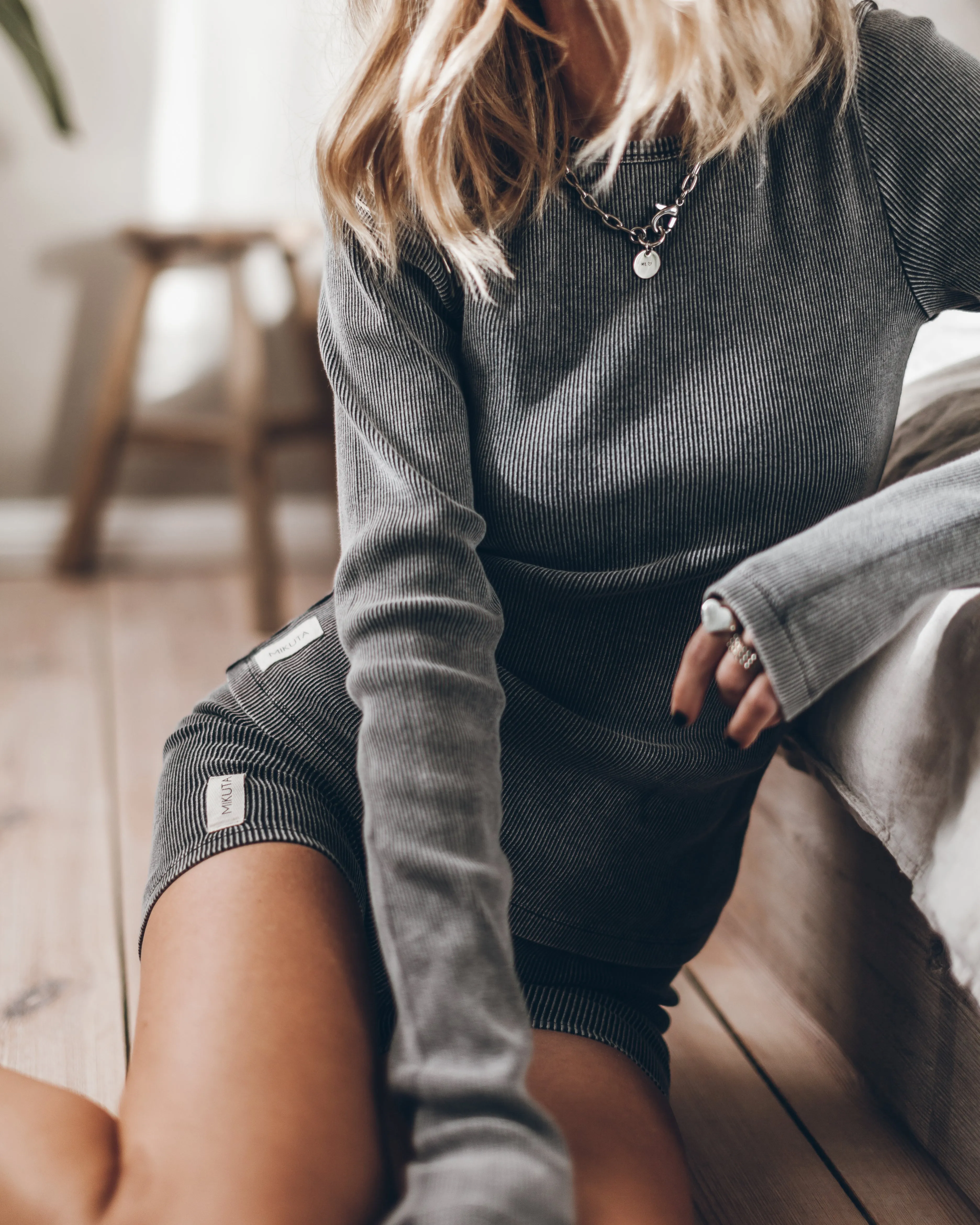 The Dark Ribbed Longsleeve