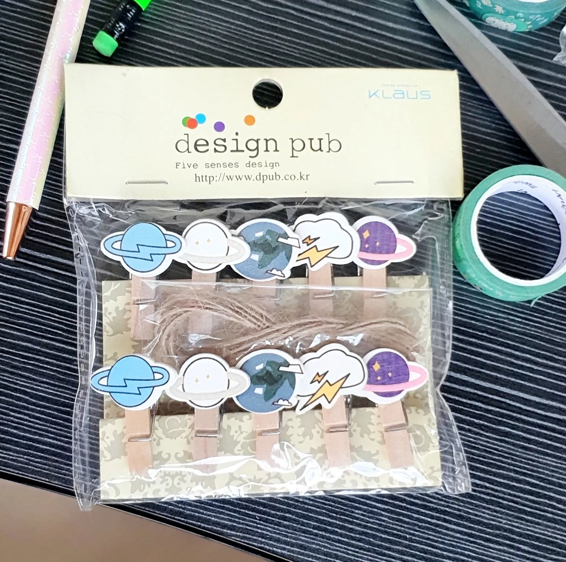 Wooden Photo Paper Clips - Space - Set of 10