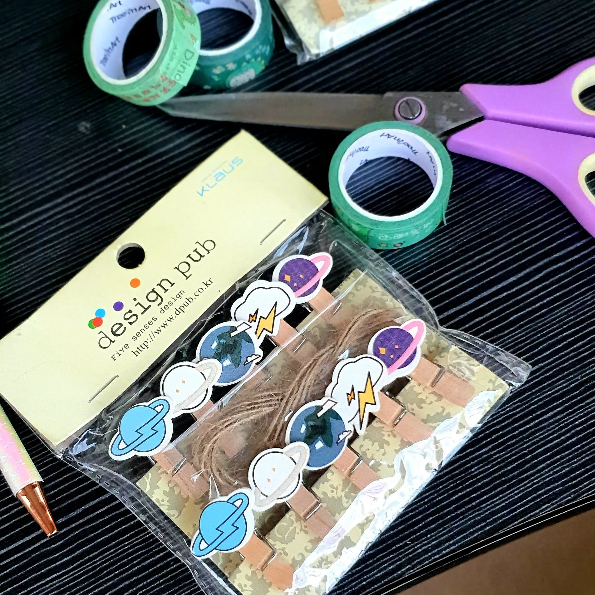 Wooden Photo Paper Clips - Space - Set of 10